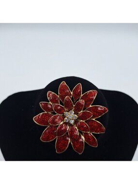 VINTAGE POINSETTIA RED SPARKLING ENAMEL RHINESTONE HOLIDAY BROOCH (MACY'S?)